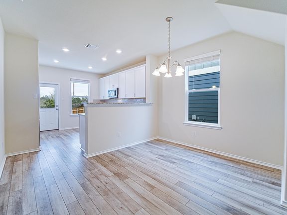 5th image of 86 Snowy Plover Ln