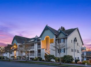 509 1st St APT 202, Snohomish, WA