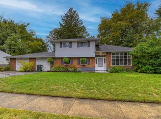 34 Roberta Dr, Howell, NJ 07731