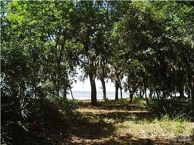 3rd image of 4958 Hickory Shores Blvd