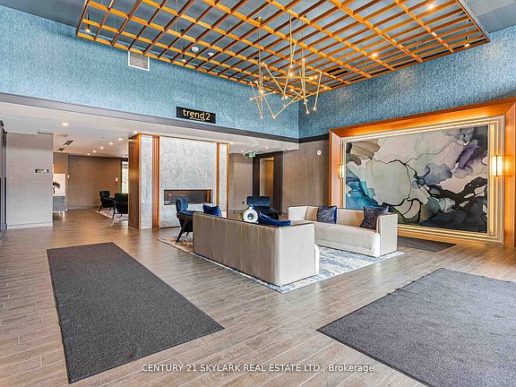 4th image of 460 Dundas St E #701