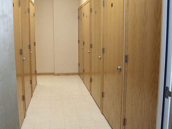 3rd image of 820 Emerald St APT 103