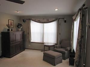 3rd image of 3081 Renard Ln