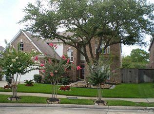 13906 Roxton Dr, Houston, TX 77077