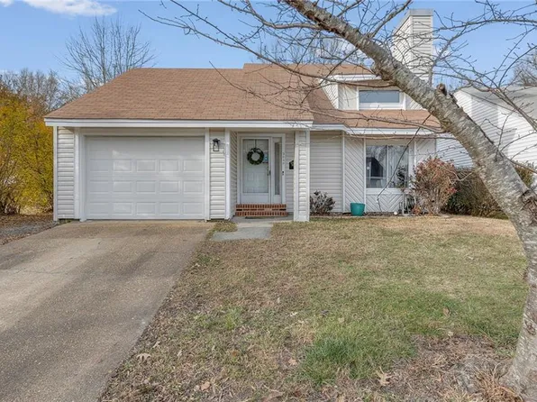 5040 Hillswick Dr, Virginia Beach, VA 23464