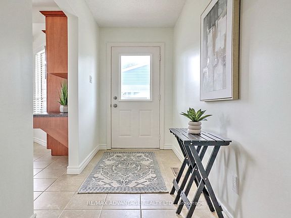 5th image of 374 Front St #8