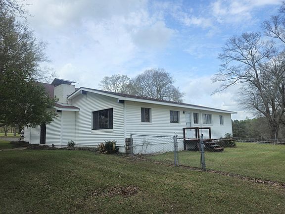 3rd image of 270 McPhail Rd