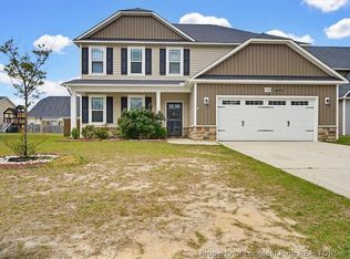 5726 Pondhaven Dr, Fayetteville, NC 28314