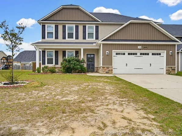 5726 Pondhaven Dr, Fayetteville, NC 28314