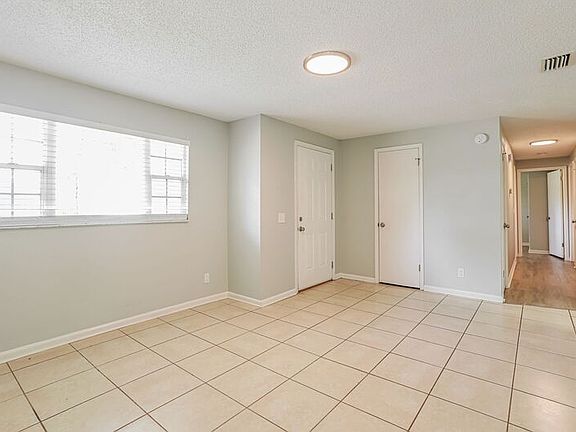 4th image of 9307 Ida St