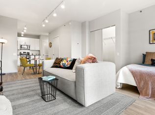 333 S Wells St #1402, Chicago, IL 60604