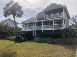 5011 Riverside Dr, Brunswick, GA 31520