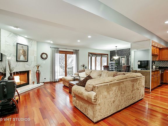 3rd image of 1863 W Golf View Dr