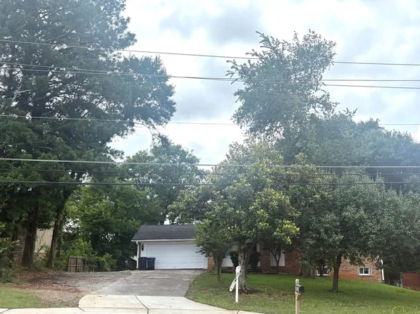 4624 Burns Rd, Lilburn, GA 30047