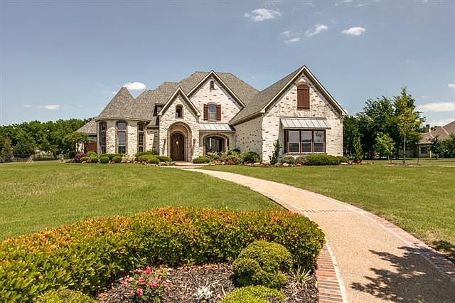 1st image of 452 Wyndemere Blvd