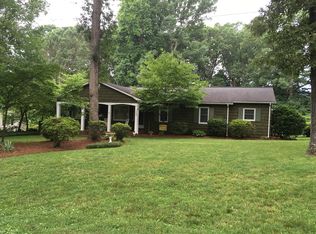 123 Hillcrest Rd, Thomasville, NC 27360