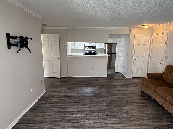 3rd image of 12300 Apache Ave APT 1712