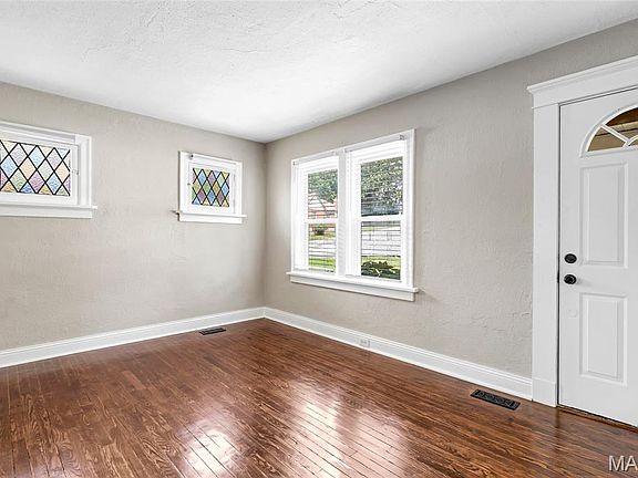 5th image of 3302 Welsberg Dr
