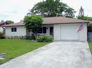 2268 SE Monroe St, Stuart, FL 34997