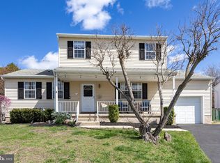 153 E Phoenix Dr, Phoenixville, PA 19460