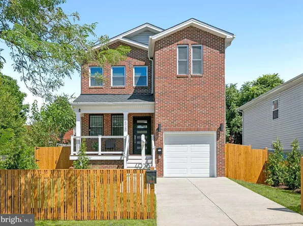 4928 Astor Pl SE, Washington, DC 20019