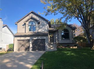 5623 Brownridge St, Shawnee, KS 66218