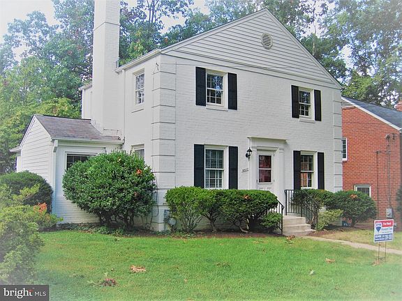 2nd image of 4311 Kentbury Dr