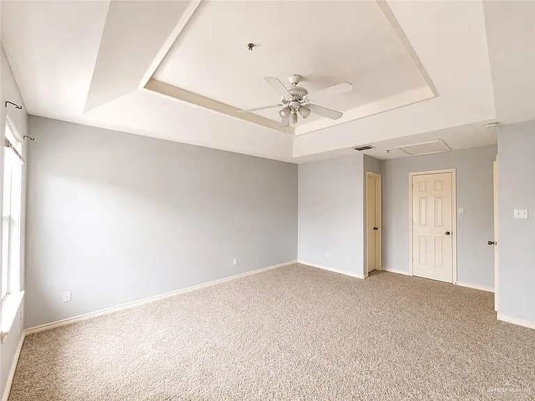 1208 W Kiwi Ave #4 — Photo 6