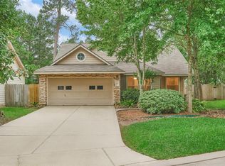 27 Wintergrass Pl, Spring, TX 77382