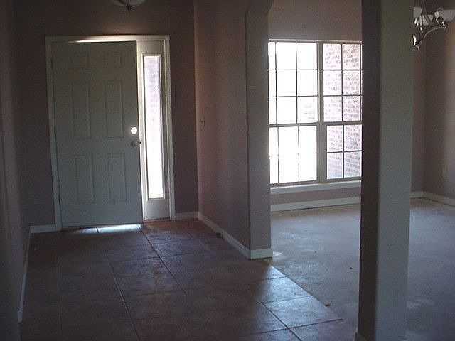 2nd image of 908 Crane Rd