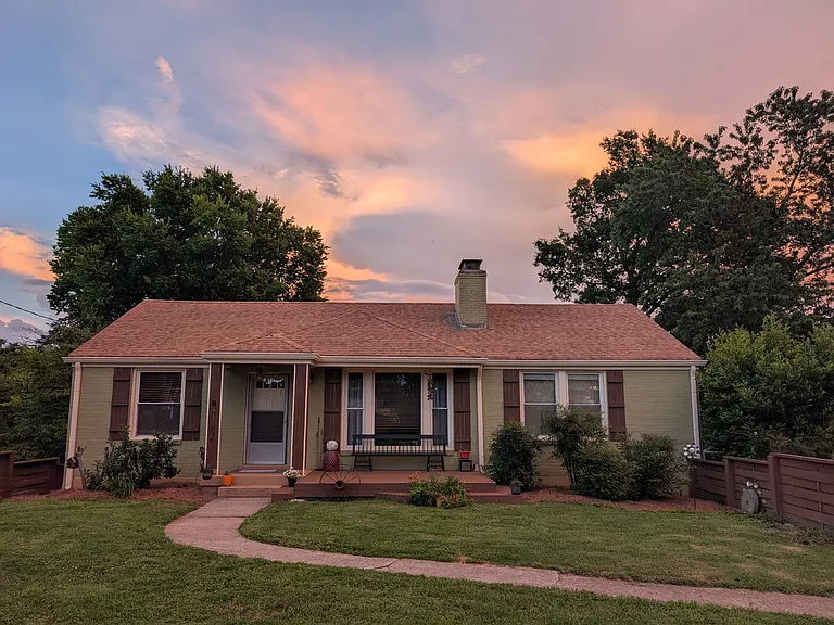 1023 Mitchell Rd — Photo 29