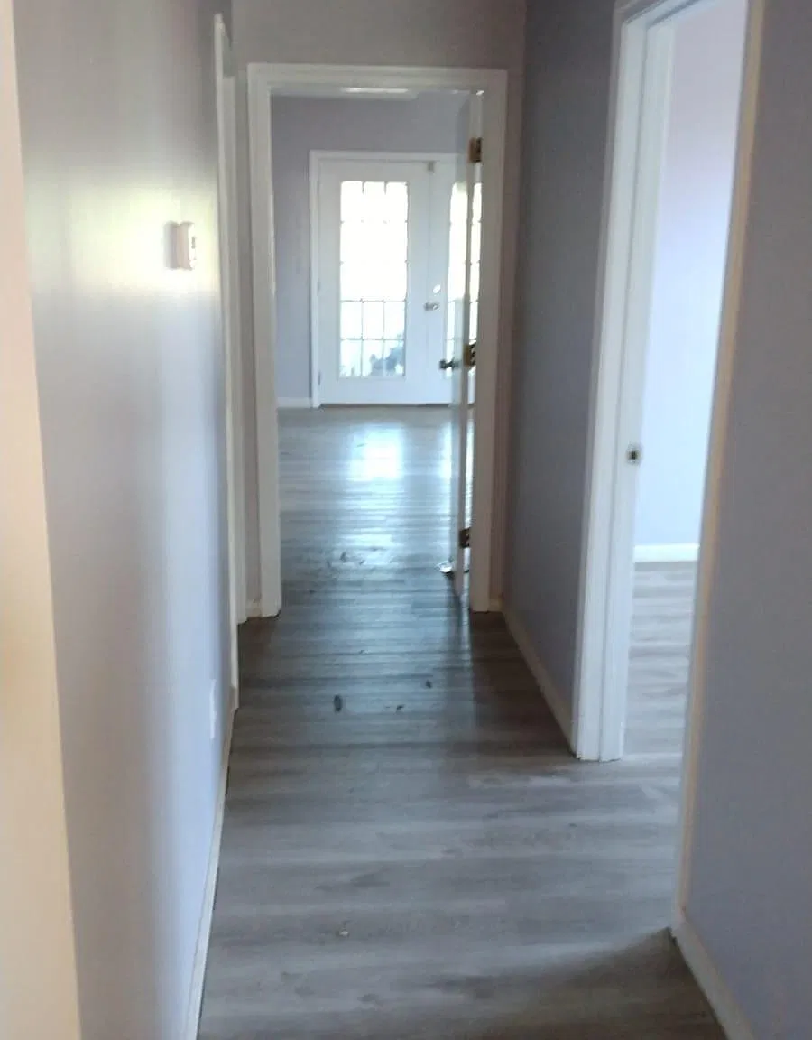 98 Brook St — Photo 4