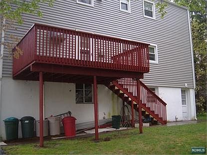 2nd image of 109 5th Ave