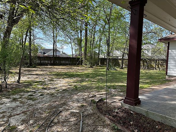 Large Fenced Backyard 