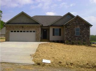 101 Hall Norwood Ln, Cleveland, TN 37323