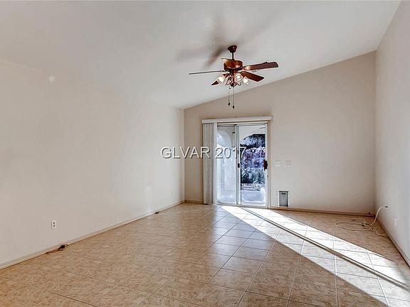 3rd image of 3277 Fossil Springs St