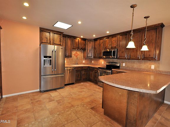 3rd image of 9527 W Spanish Moss Ln