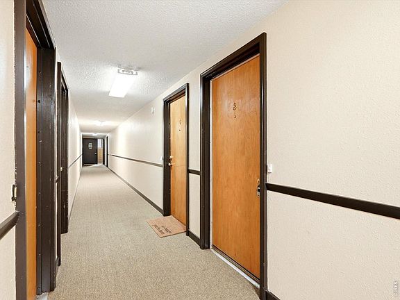 3rd image of 1606 Cottonwood Dr #3