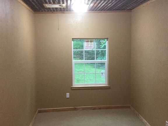 Office/bedroom tin roof