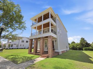 807 E Front Street, New Bern, NC 28560
