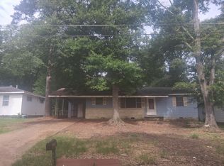 2821 Tara Rd, Jackson, MS 39212