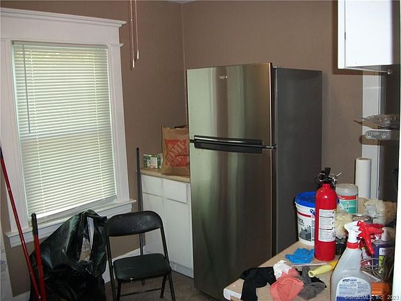 5th image of 448 Fountain St #3