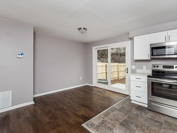 4th image of 46 Craftsman Ct