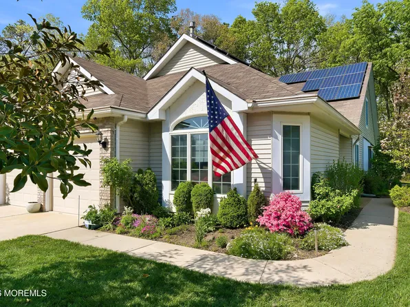 2299 Tomera Place, Toms River, NJ 08755