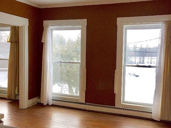 2nd flr living room