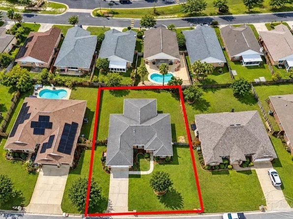 9716 Misty Meadow Ln, Navarre, FL 32566