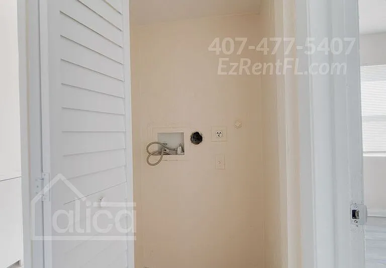 616 8th St #6 — Photo 11