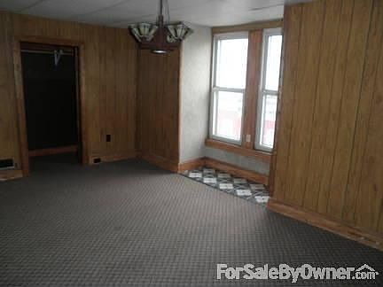 1 of 5 Bedrooms : 16x10, On 3RD Floor.