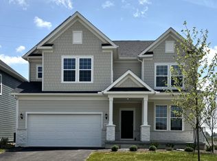5695 Peavey St, Powell, OH 43065