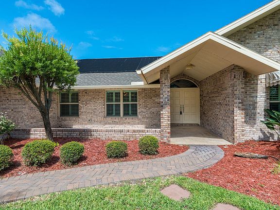 3rd image of 344 Hiawatha Way